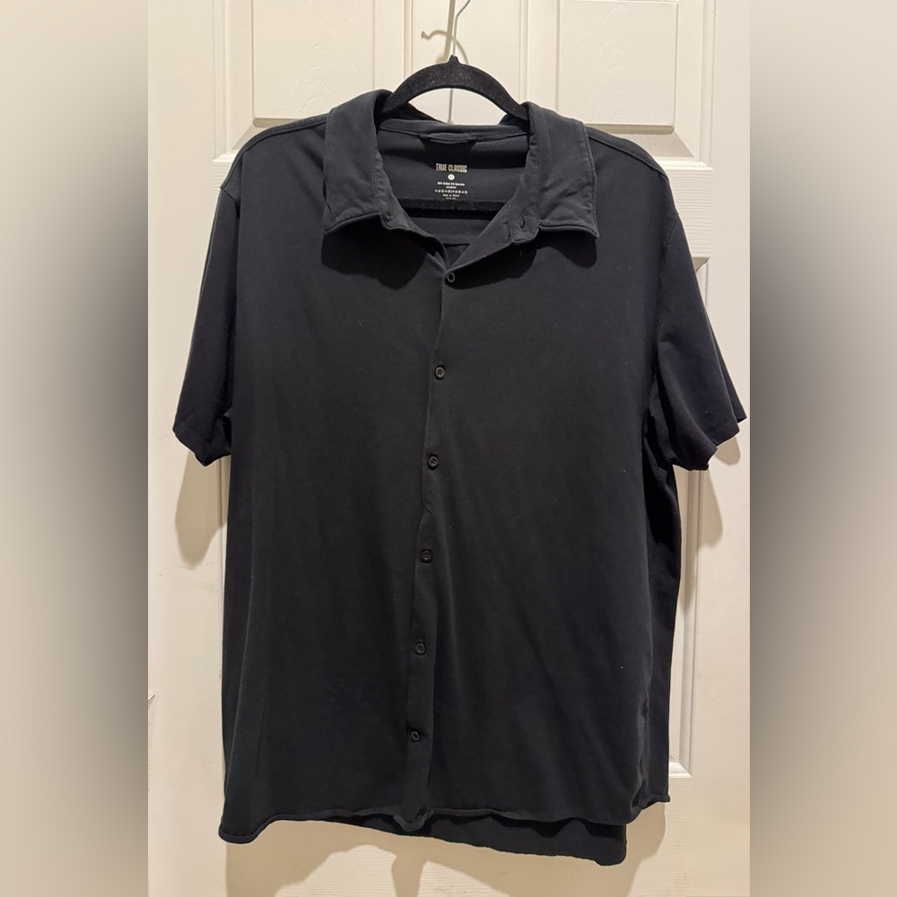 The Classic Men's Black Button-Down Short Sleeve Shirt